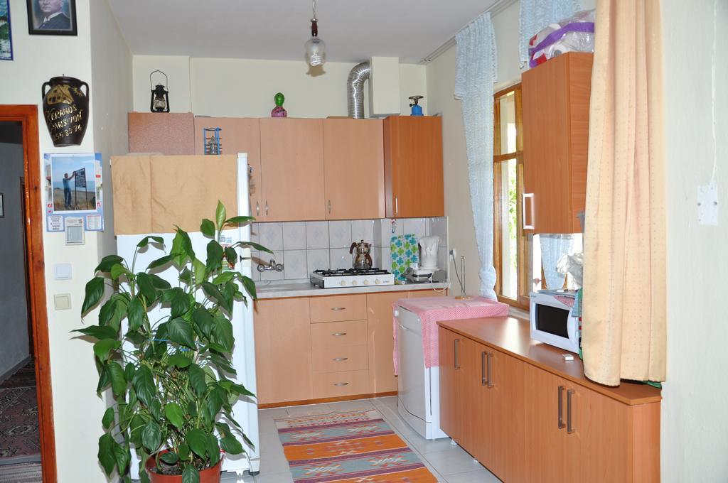 Keramos Pansiyon Finike Exterior foto