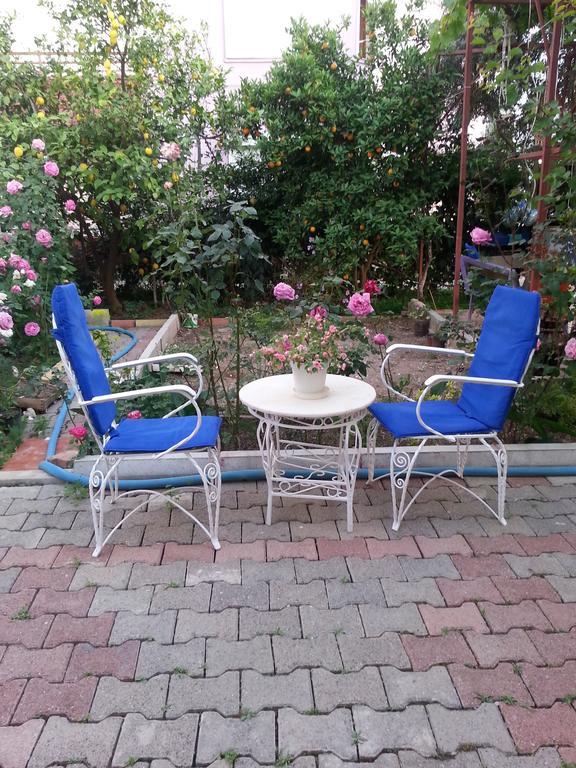 Keramos Pansiyon Finike Exterior foto